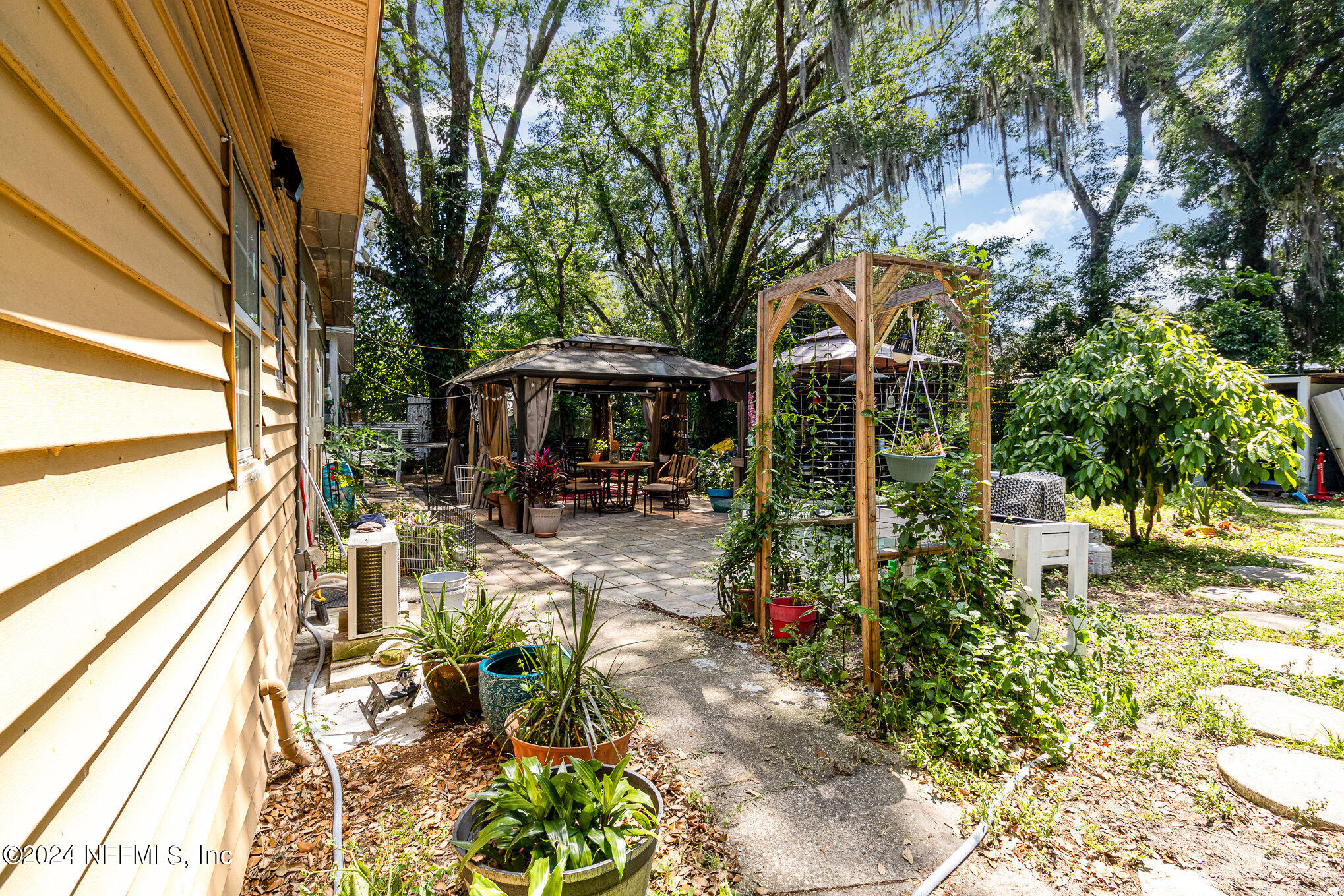 3162 Kline Road Jacksonville, FL 32246 - Photo 23 of 24 023_3162klinerd_42-edit