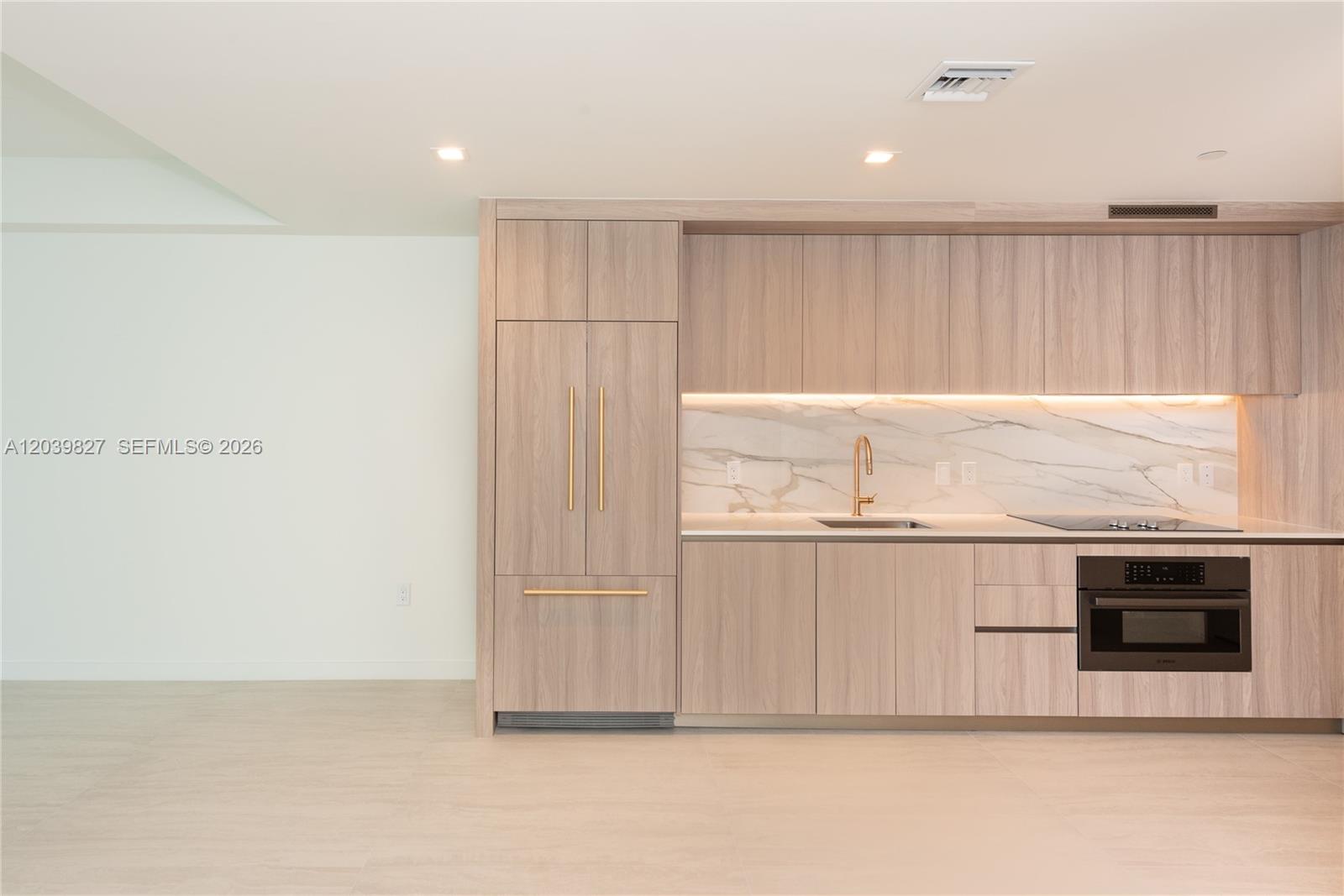 77 Southeast 5th, Unit 3206 Miami, FL 33131 - Photo 16 of 26