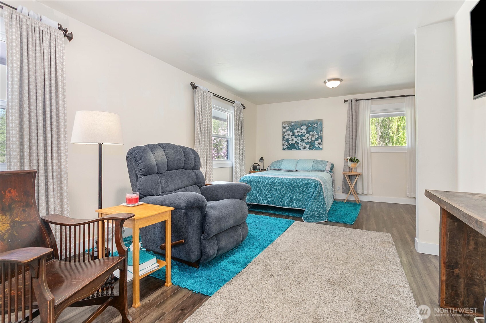 997 West Larson Road Bellingham, WA 98226 - Photo 9 of 38
