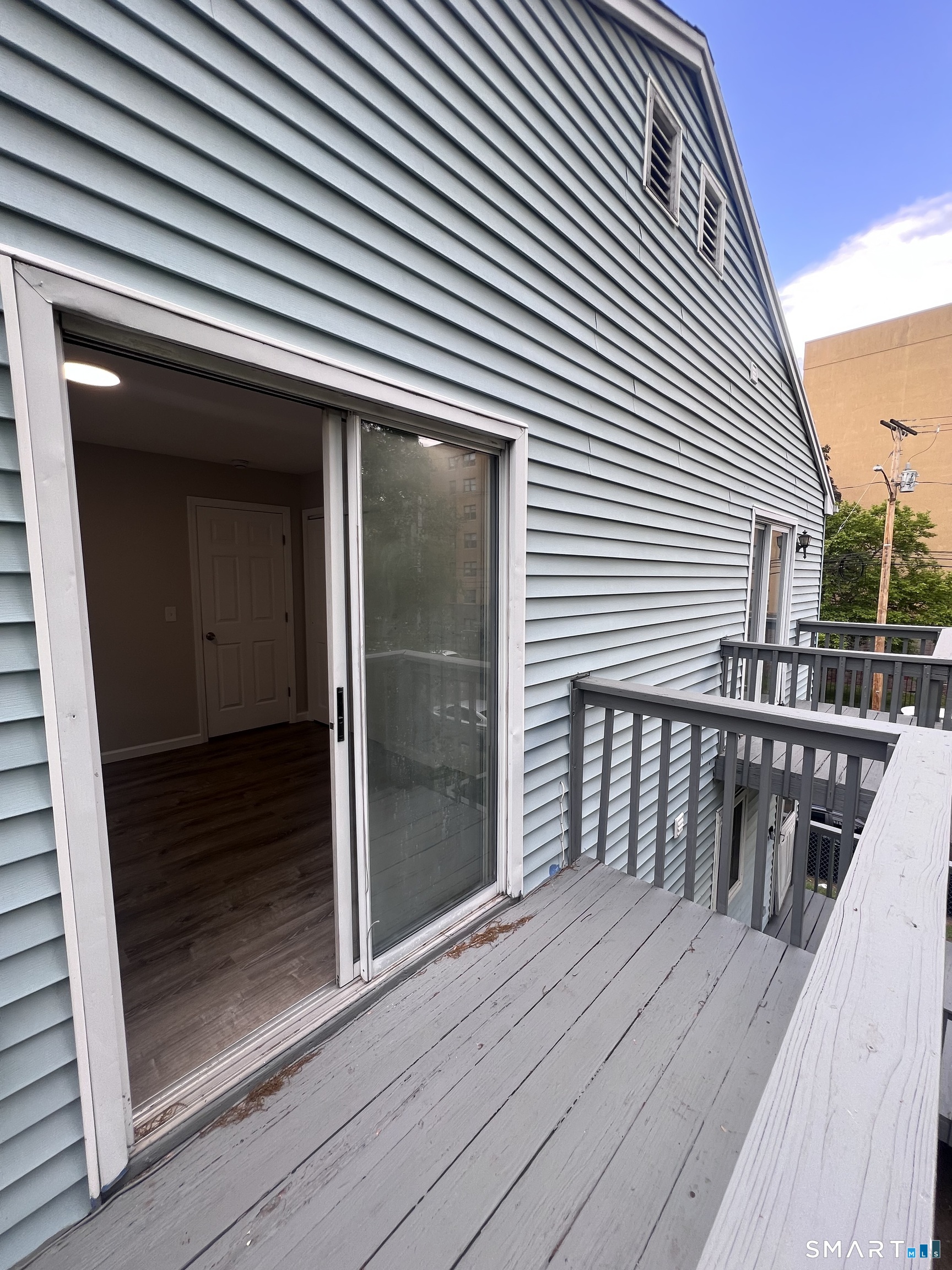 95 Shell Street Bridgeport, CT 06605 - Photo 24 of 34