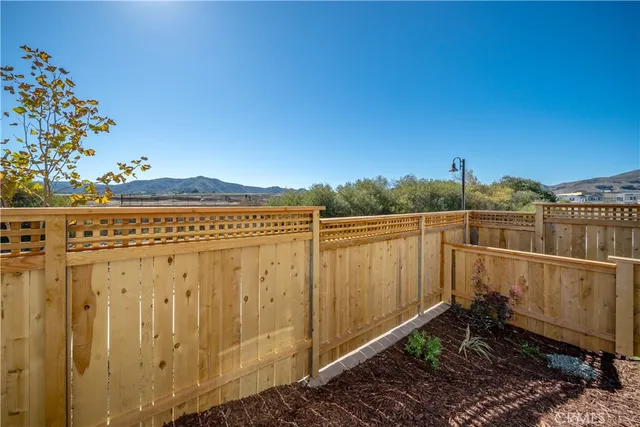 $1,356,847 | 219 Foxtrot Court, San Luis Obispo, CA 93401