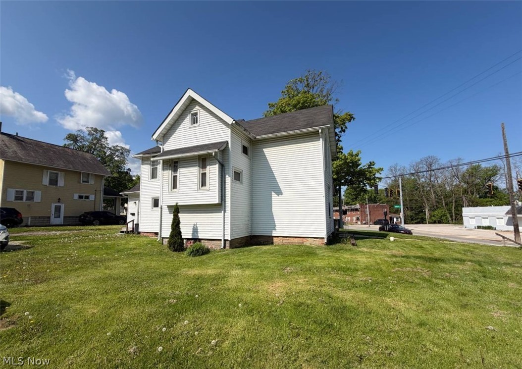 830 Bunker Hill Road Ashtabula, OH 44004 - Photo 3 of 20