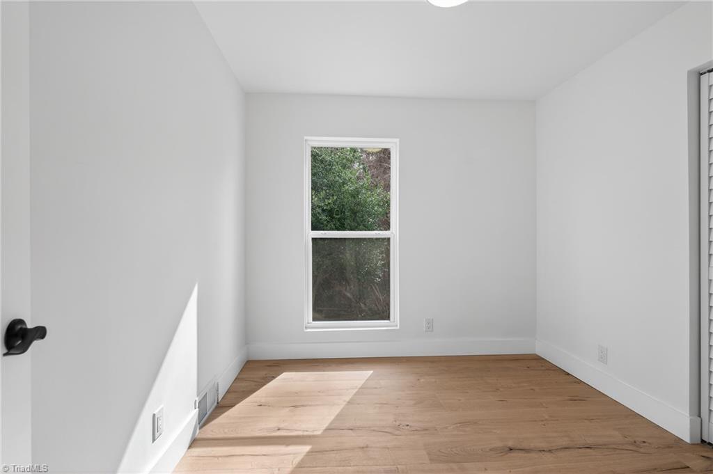 1604 East Lexington Avenue High Point, NC 27262 - Photo 21 of 42