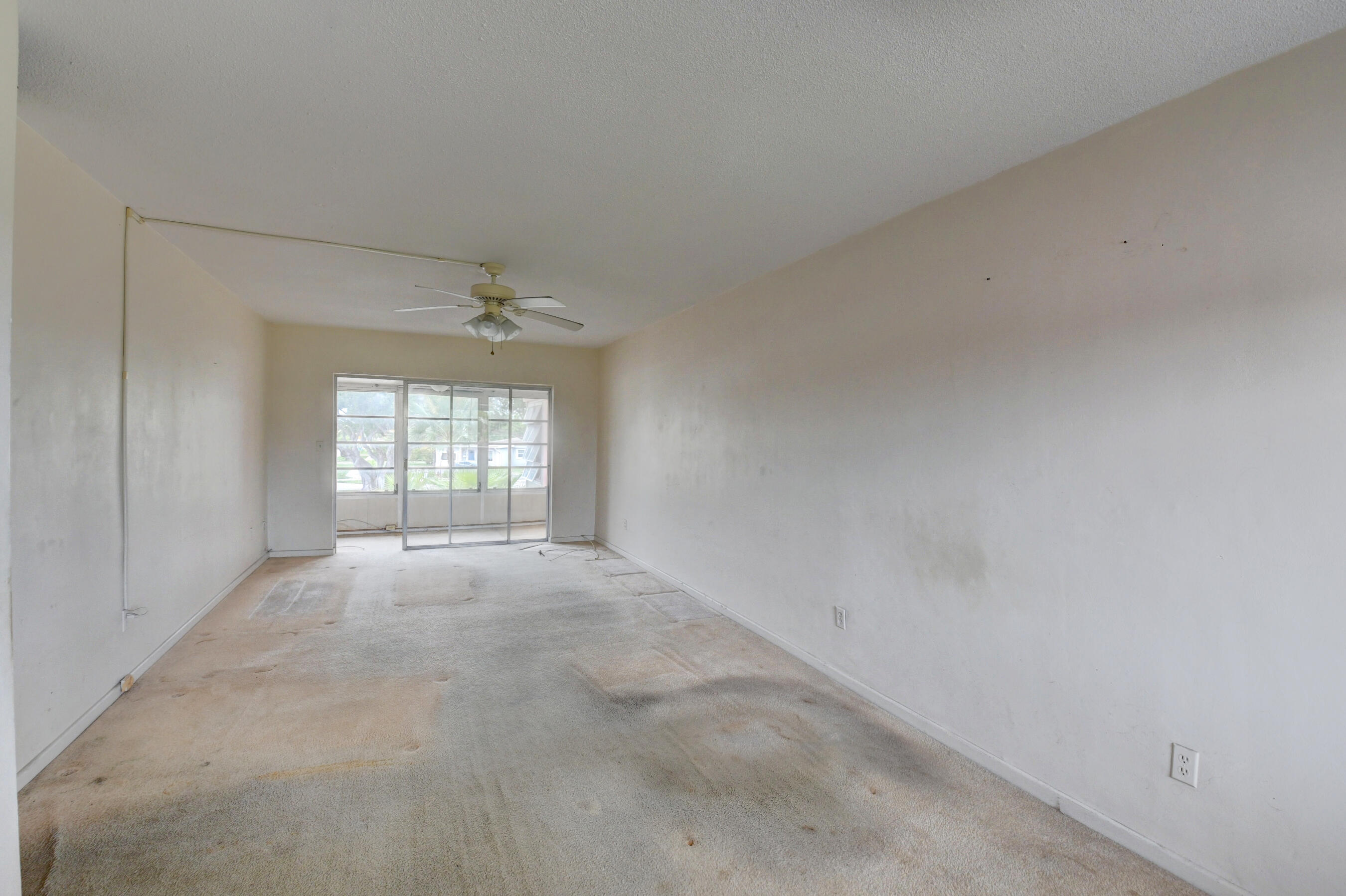 300 Northeast 20th Street, Unit 204 Boca Raton, FL 33431 - Photo 8 of 20 10_dsc_3237_38_39_40_41