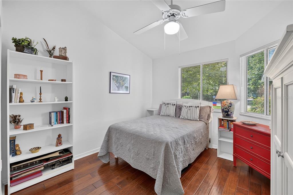854 Southwest 51 Way Gainesville, FL 32607 - Photo 37 of 59
