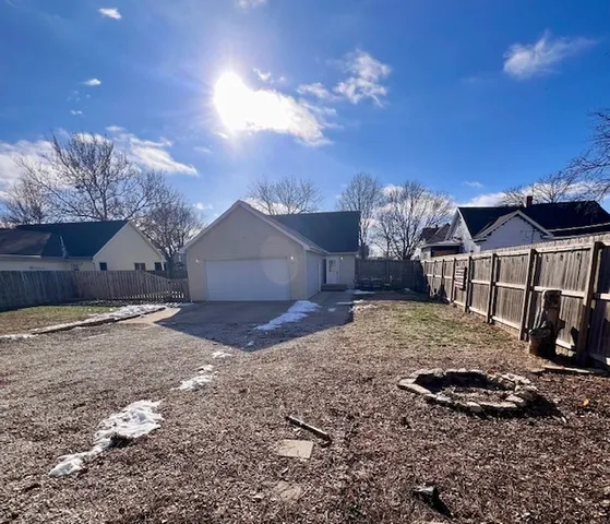 $200,000 | 409 East Congress Avenue, Rantoul, IL 61866