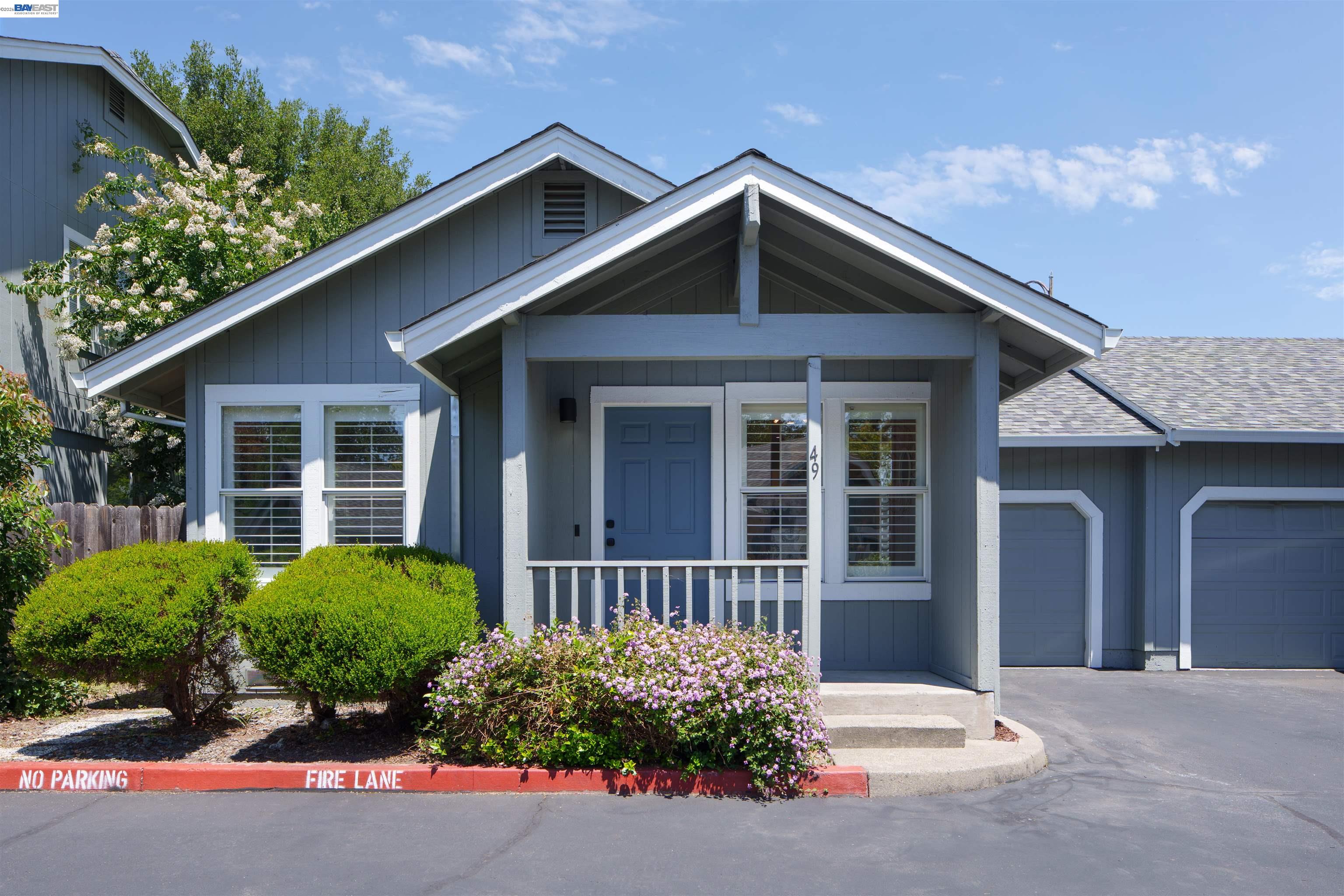 49 Okelly Way Santa Rosa, CA 95403 - Photo 2 of 25
