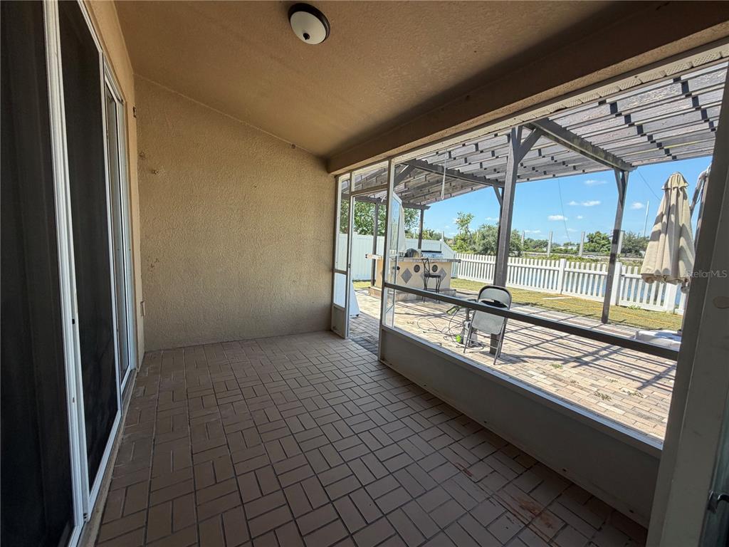 945 Tramells Trail Kissimmee, FL 34744 - Photo 25 of 36 a view of a city from a balcony