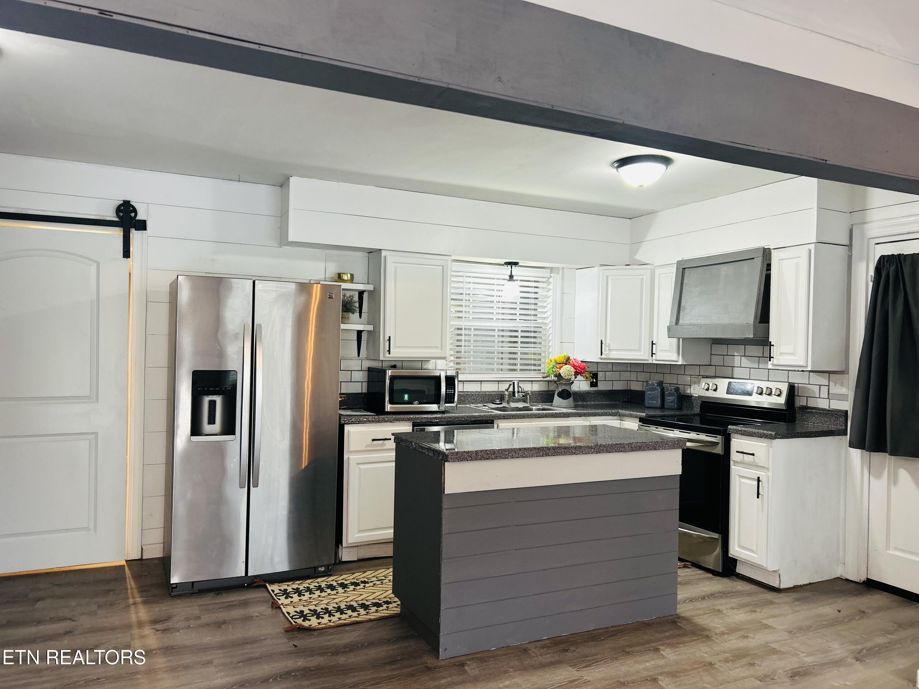 650 Robertsville Road Oak Ridge, TN 37830 - Photo 12 of 20 IMG_2062