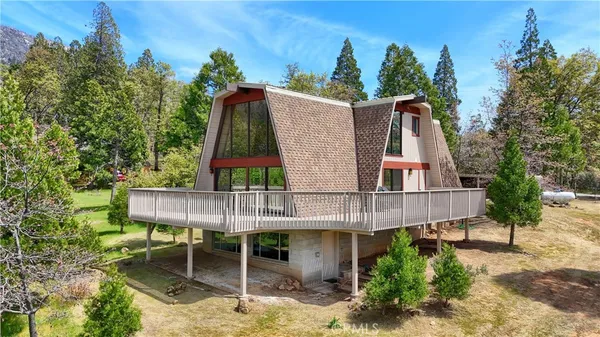 $469,000 | 60027 Cascadel Drive South, North Fork, CA 93643