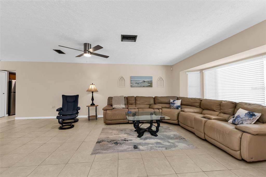 82 Rotonda Circle Rotonda West, FL 33947 - Photo 12 of 56