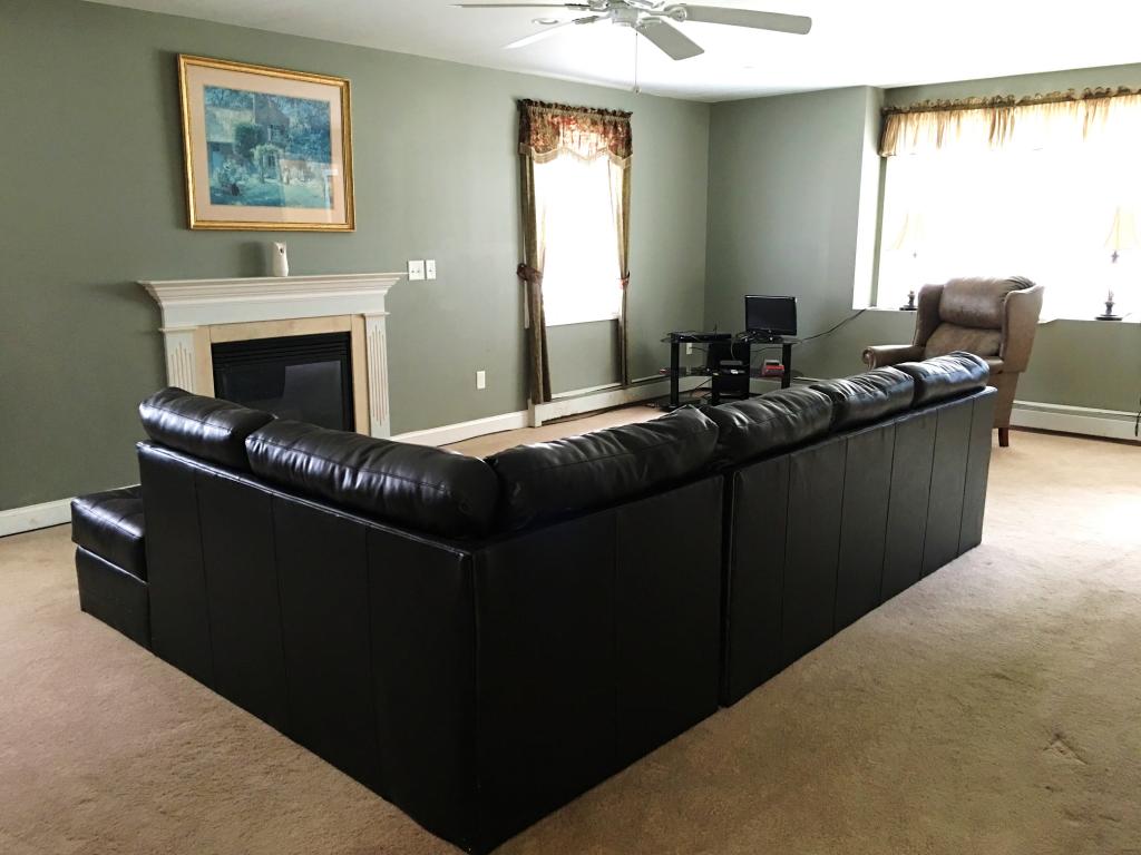 31 Folly Mill Road Seabrook, NH 03874 - Photo 12 of 36