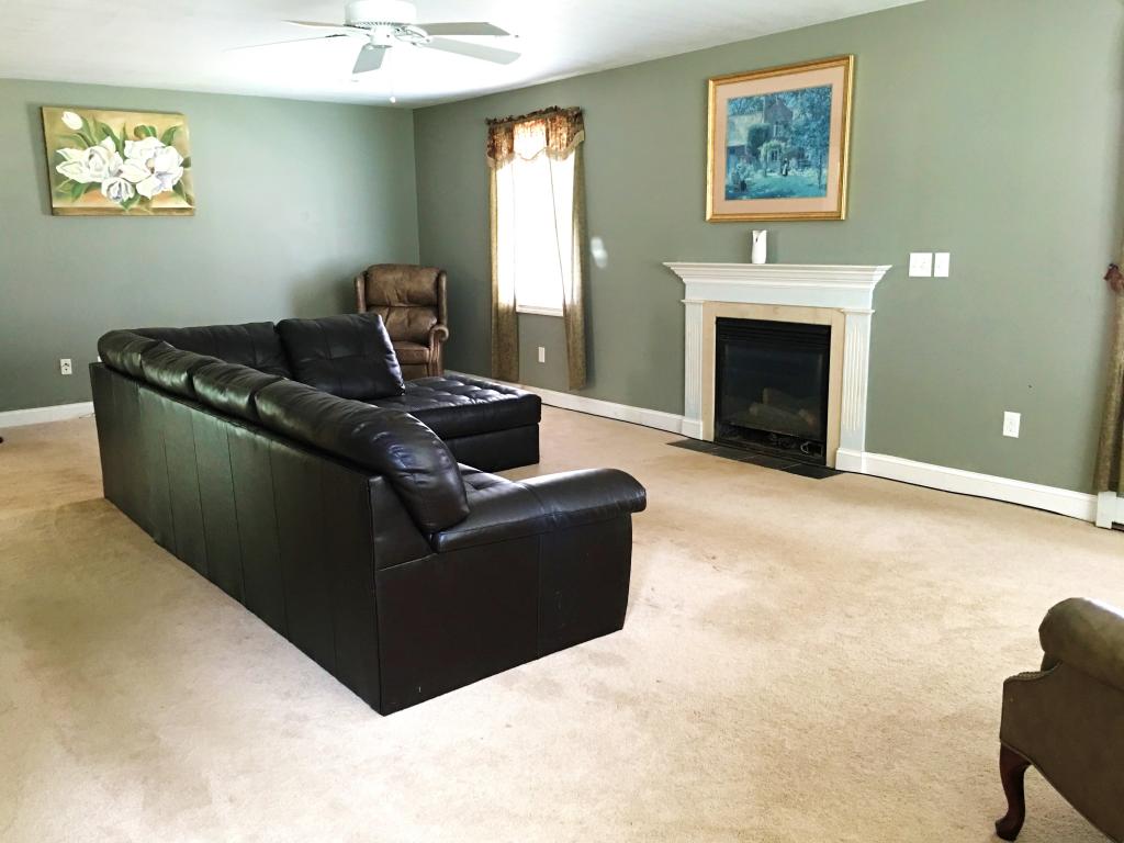 31 Folly Mill Road Seabrook, NH 03874 - Photo 13 of 36