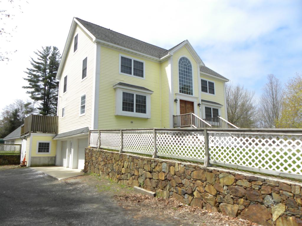 31 Folly Mill Road Seabrook, NH 03874 - Photo 3 of 36