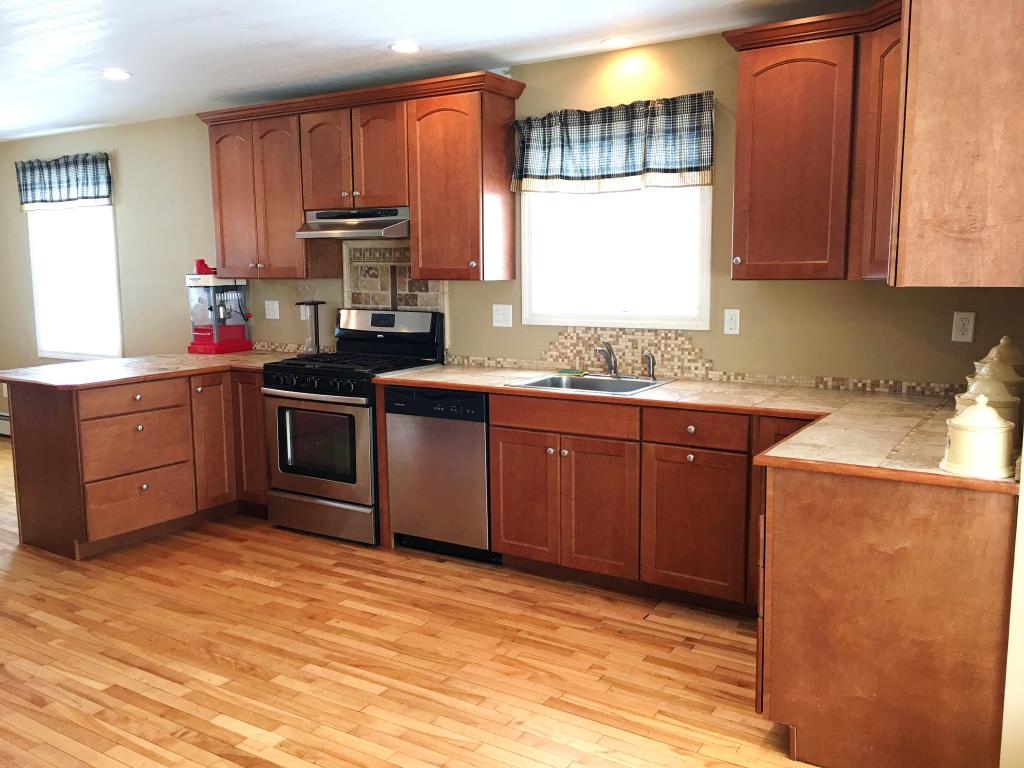 31 Folly Mill Road Seabrook, NH 03874 - Photo 6 of 36