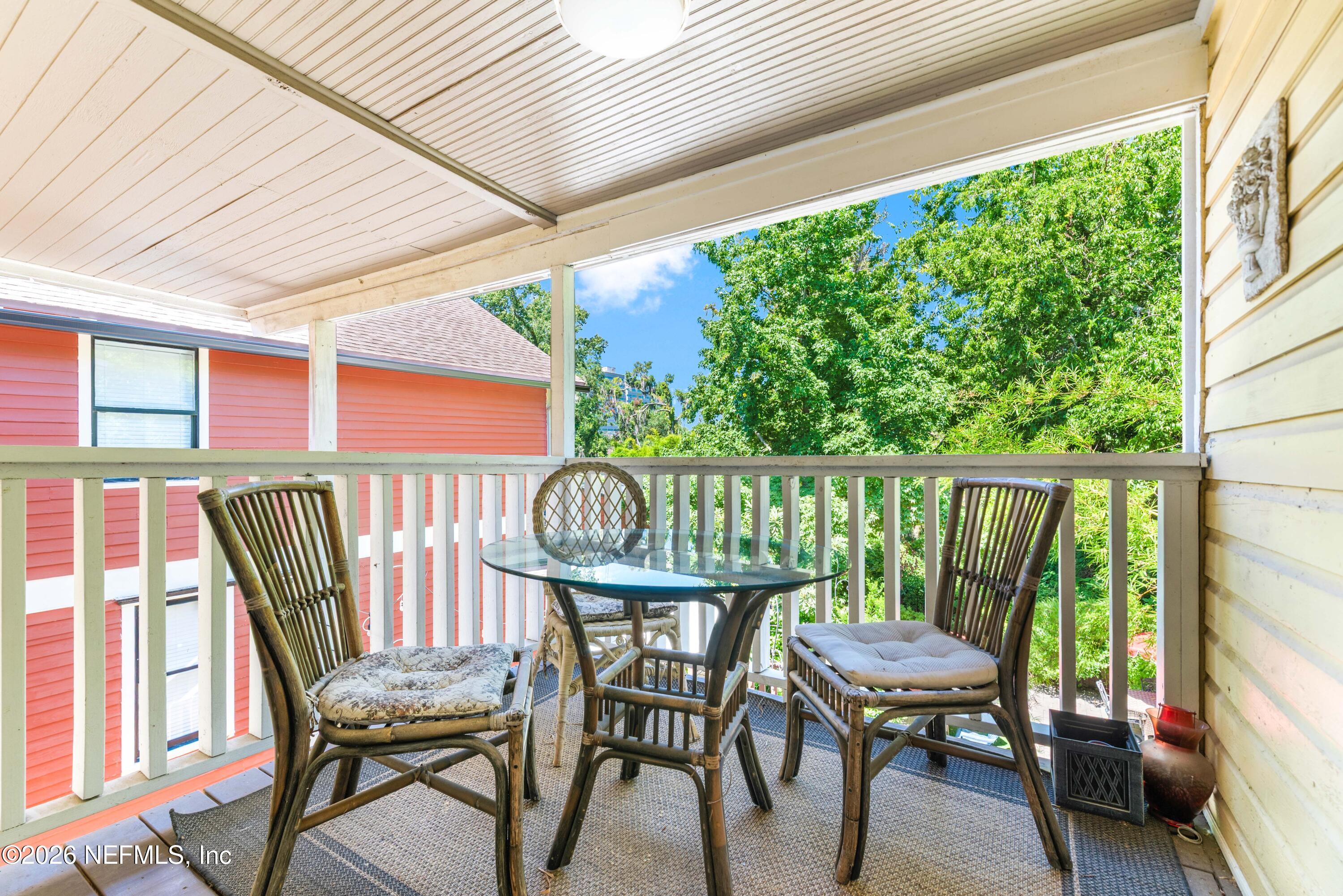 1138 Walnut Street Jacksonville, FL 32206 - Photo 29 of 37 a outdoor view with a sitting space