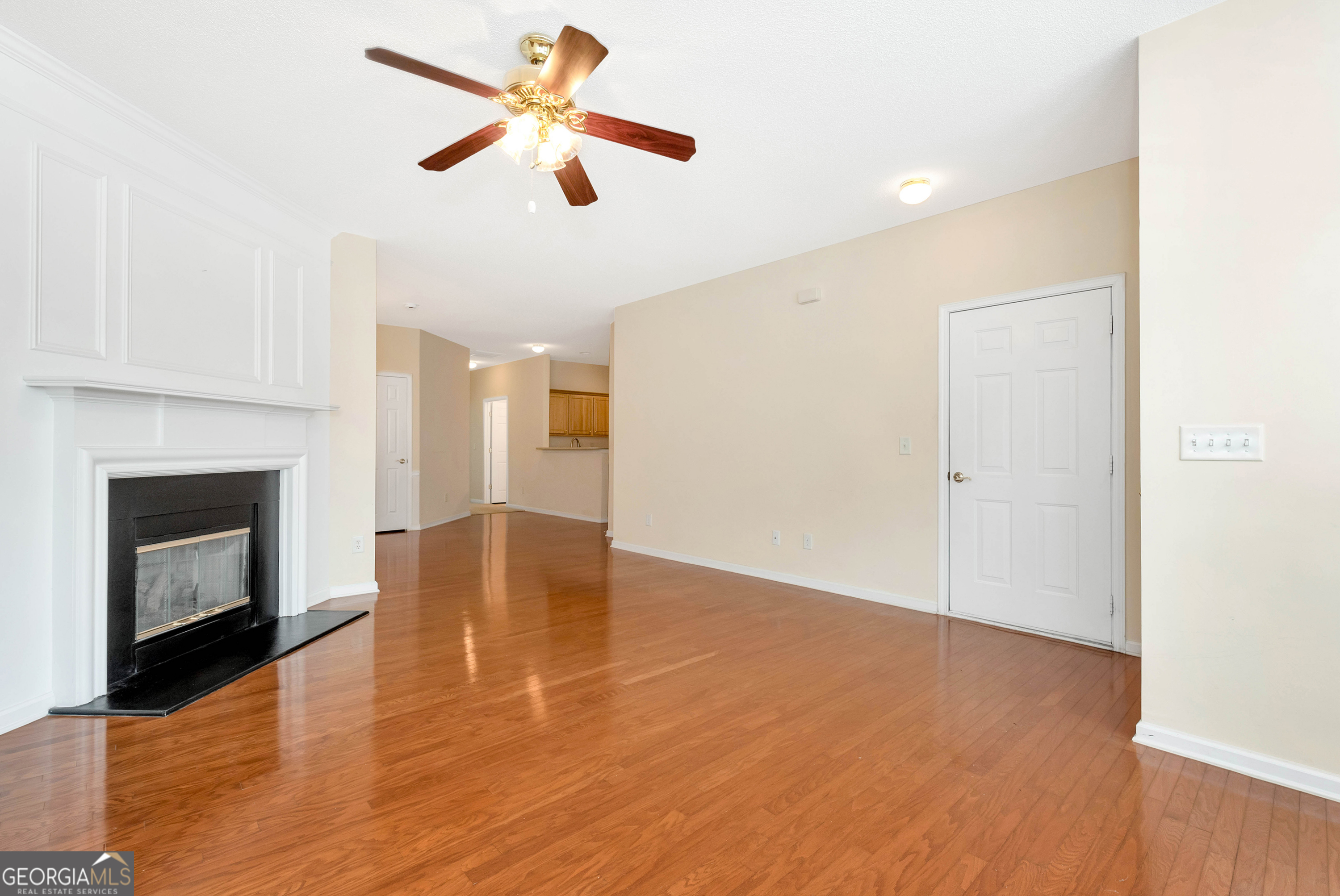 402 Copeland Street Southwest Grayson, GA 30017 - Photo 5 of 41