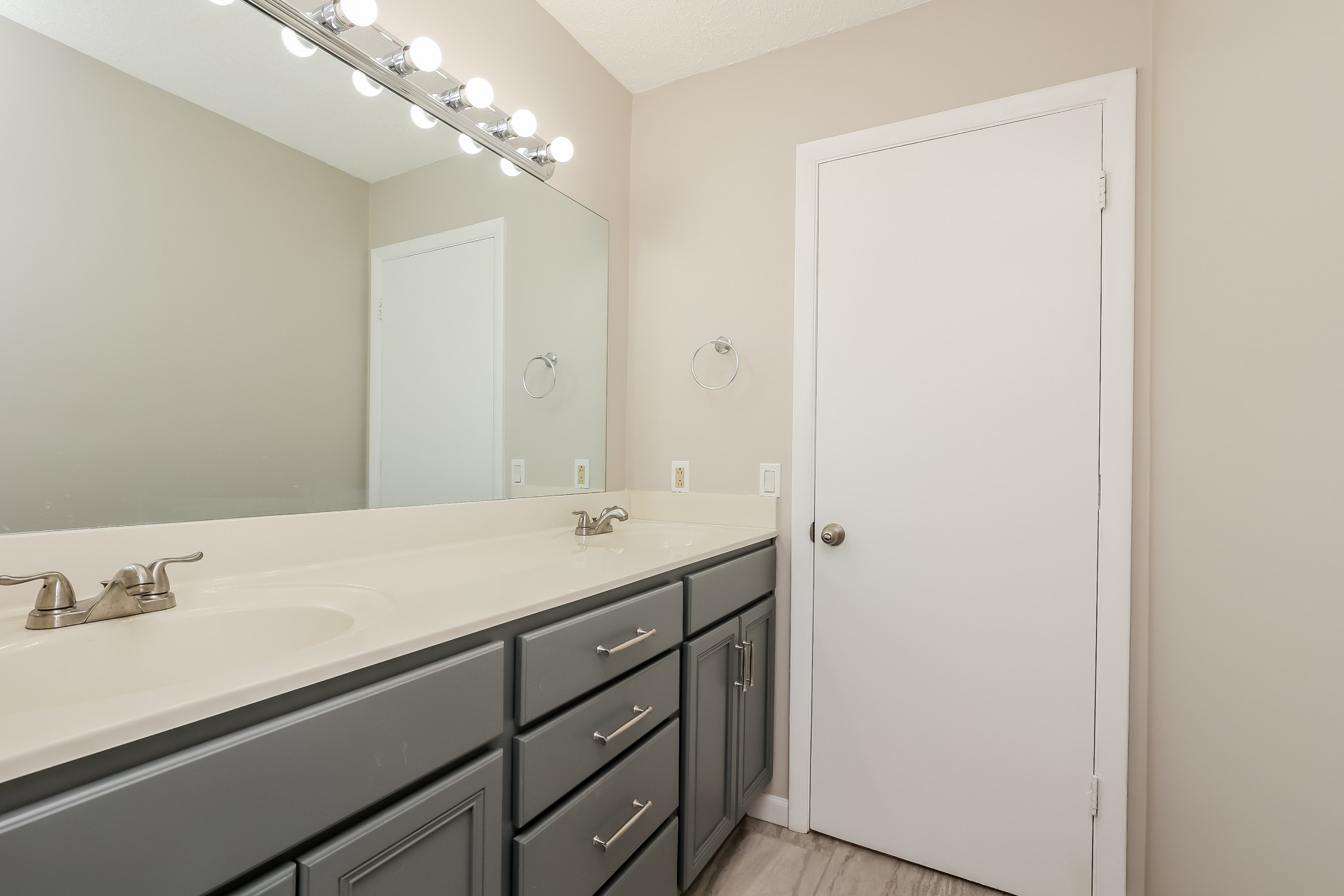 2636 Ravine Drive Nashville, TN 37217 - Photo 6 of 15