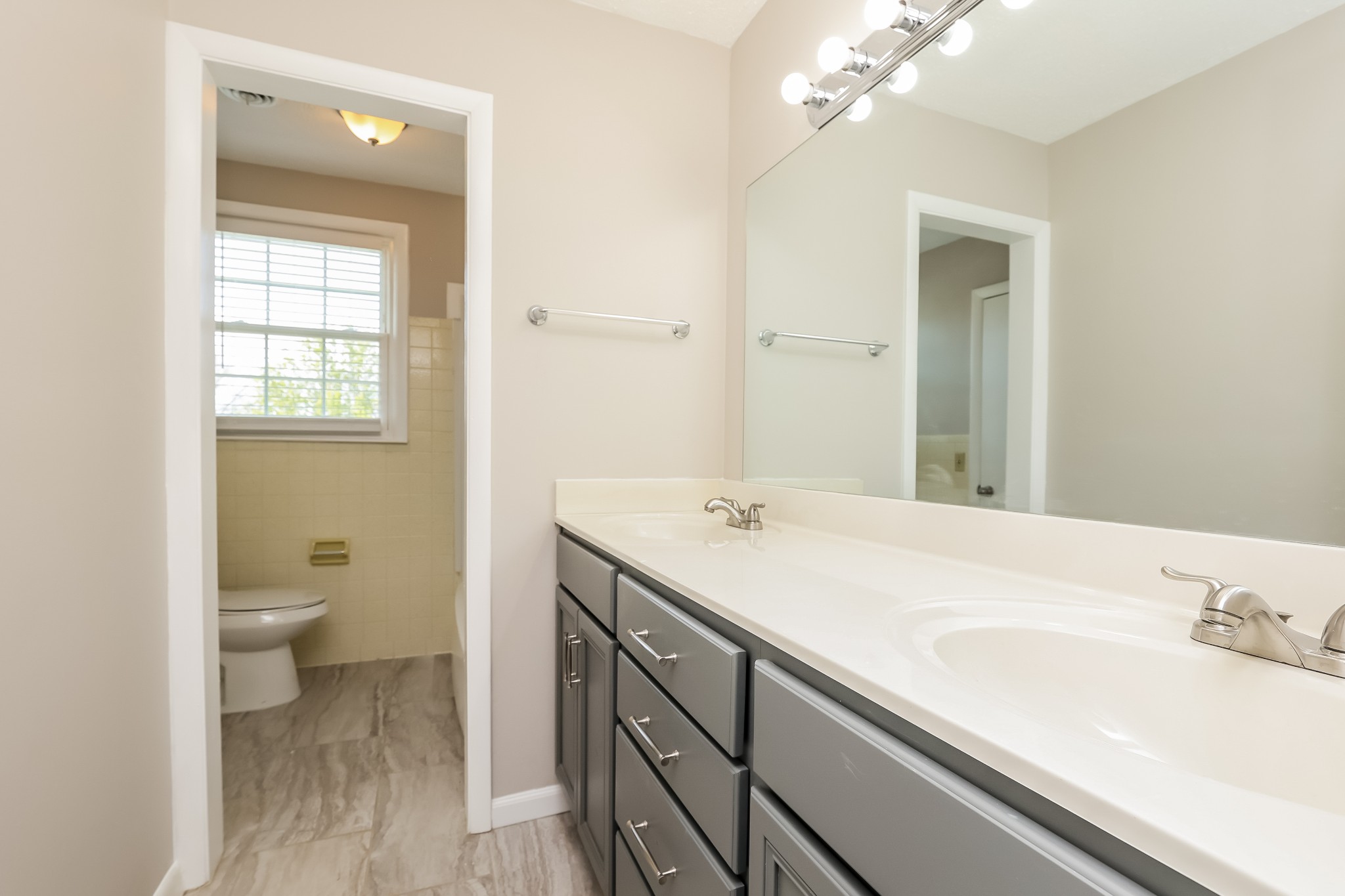 2636 Ravine Drive Nashville, TN 37217 - Photo 7 of 15