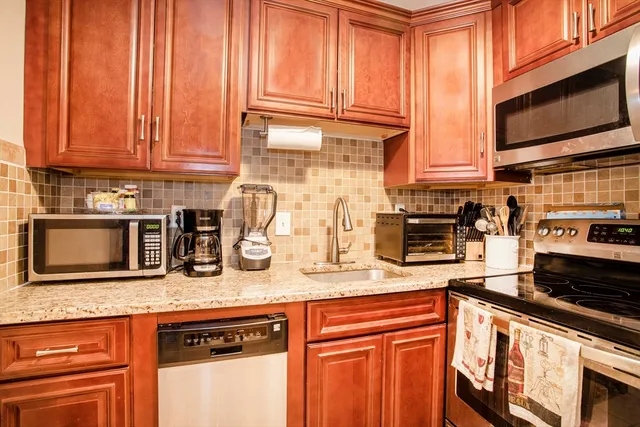 $305,000 | 26 Faxon Street, Unit 2, Stoughton, MA 02072