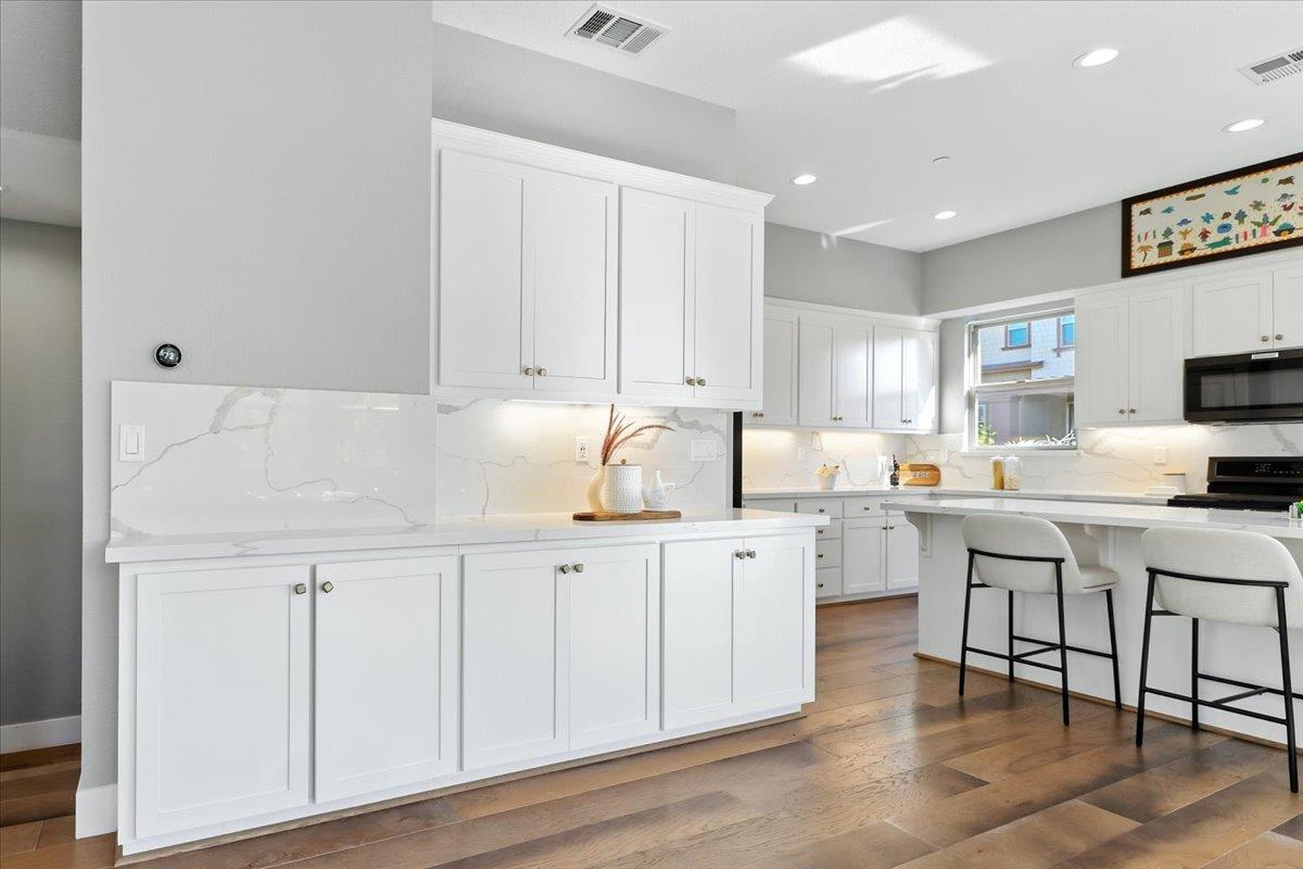 324 Cherokee Loop Mountain View, CA 94043 - Photo 22 of 62