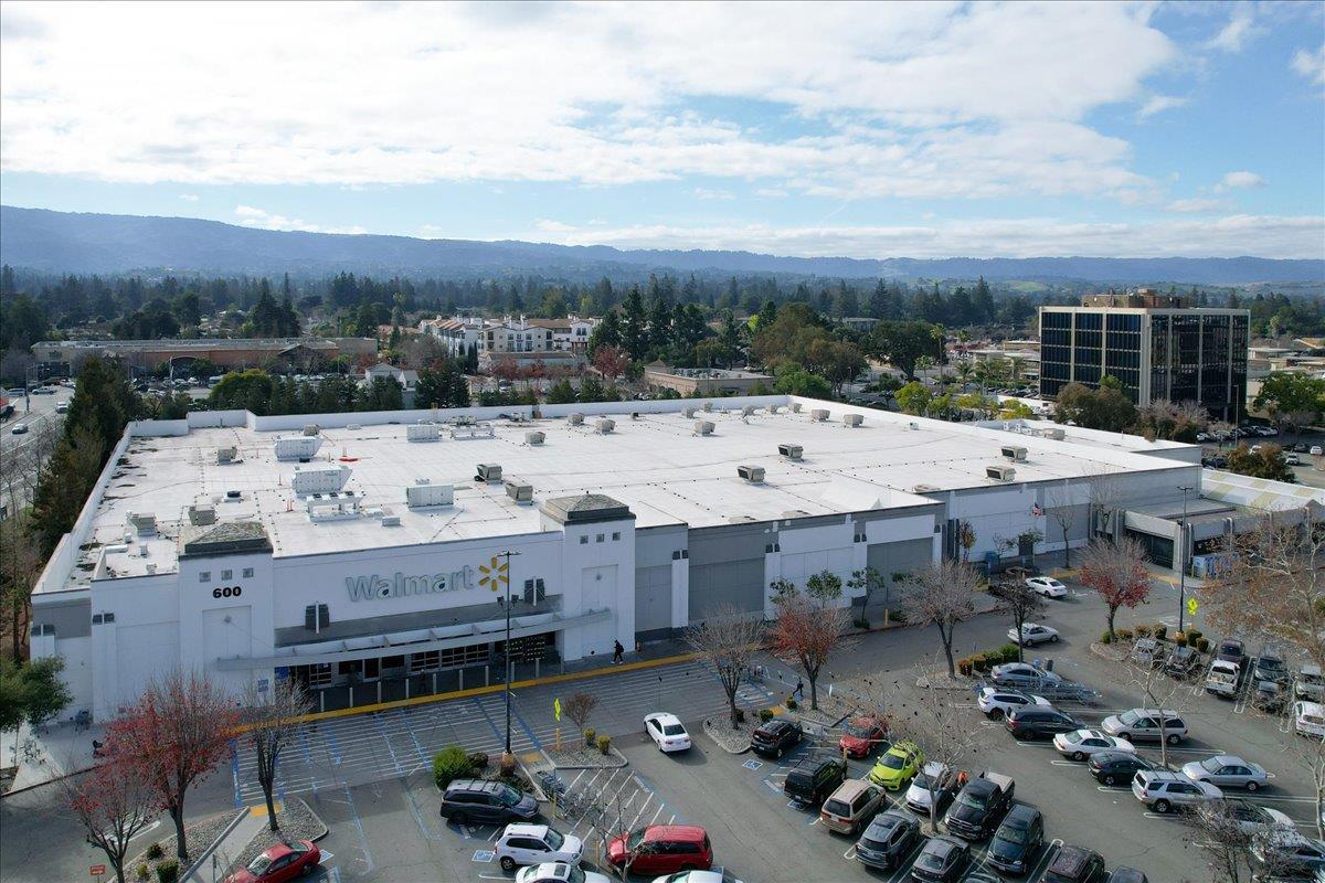 324 Cherokee Loop Mountain View, CA 94043 - Photo 55 of 62 a view of a terrace with sitting area