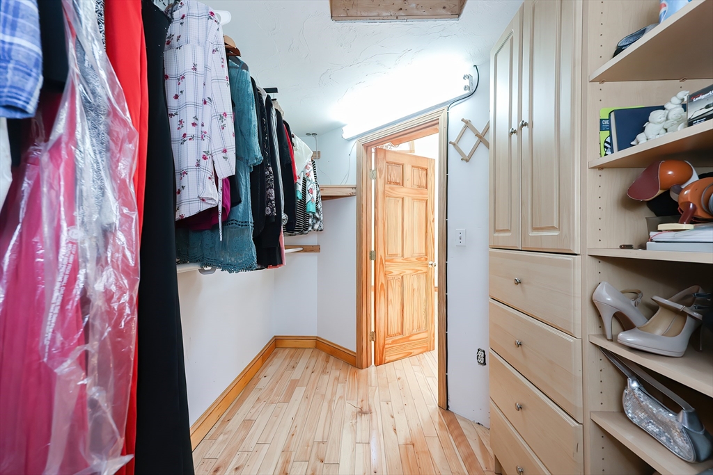 22 Crimson Road Billerica, MA 01821 - Photo 23 of 42 Gallery Image 23