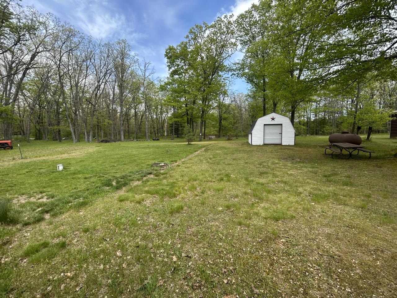 6320 Elk Lake Road Gladwin, MI 48624 - Photo 17 of 19