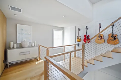$1,895,000 | 68 Foster Avenue, Unit 9, Hampton Bays, NY 11946