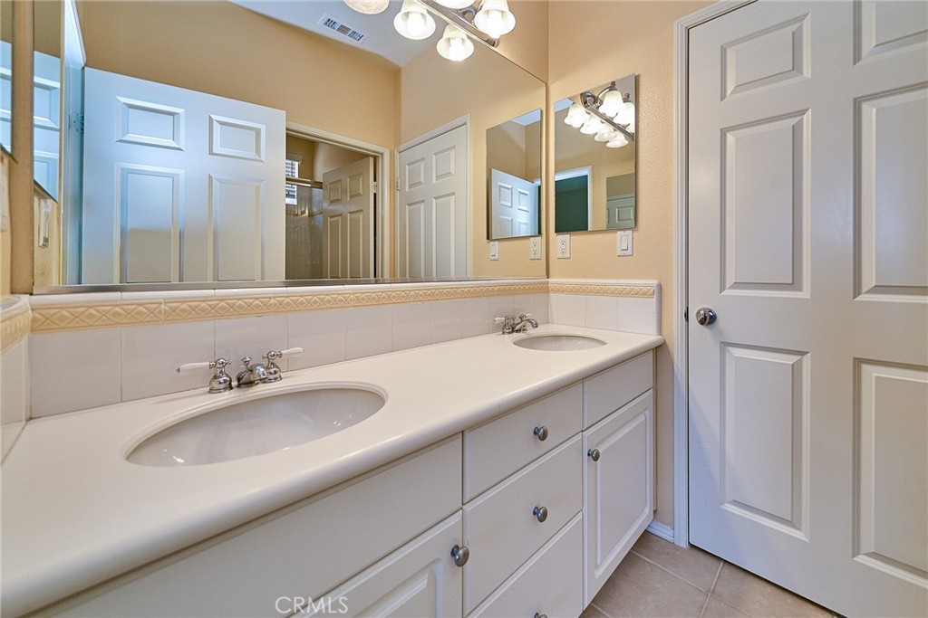 20655 Lugano Porter Ranch Porter Ranch, CA 91326 - Photo 45 of 75 Gallery Image 45