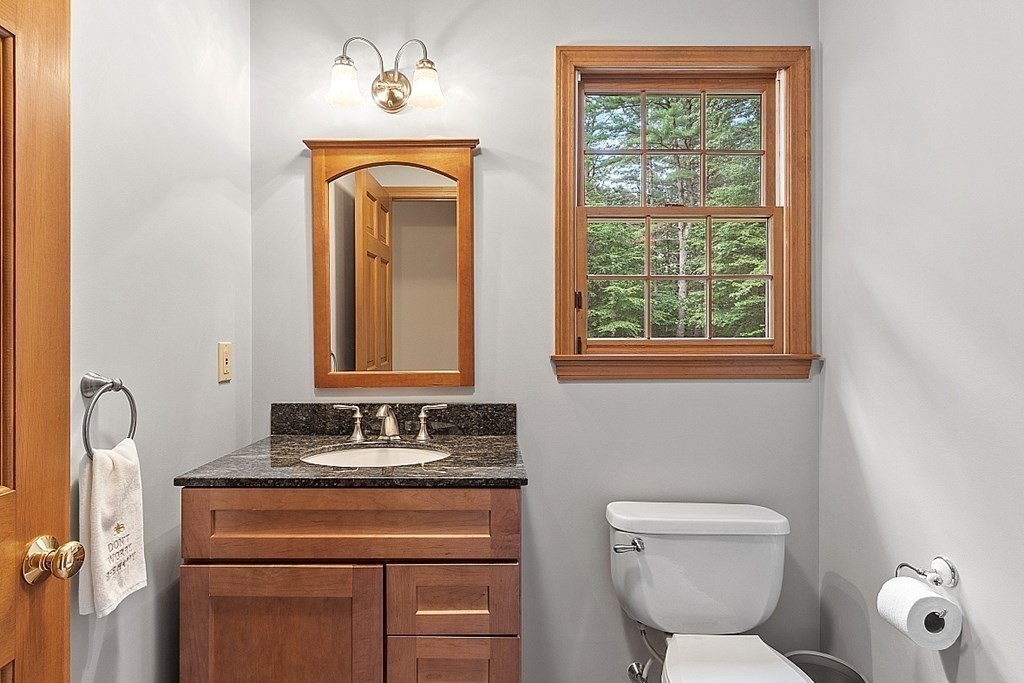 563 Hilltop Road Lancaster, MA 01523 - Photo 22 of 42 Gallery Image 22