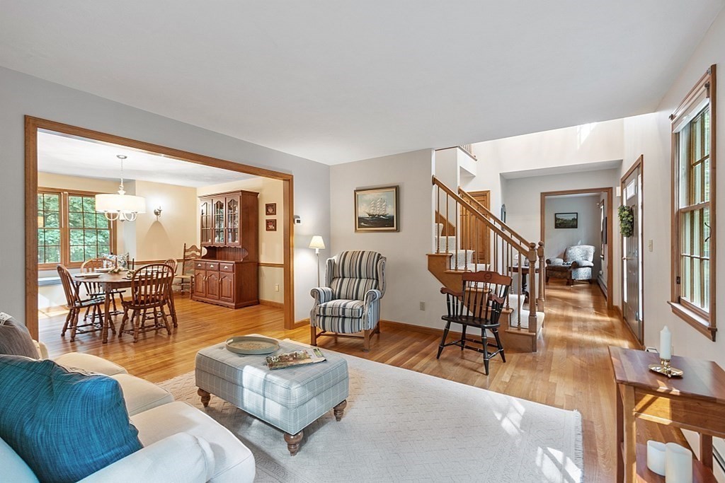 563 Hilltop Road Lancaster, MA 01523 - Photo 27 of 42 Gallery Image 27
