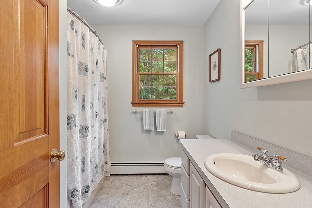 563 Hilltop Road Lancaster, MA 01523 - Photo 35 of 42 Gallery Image 35