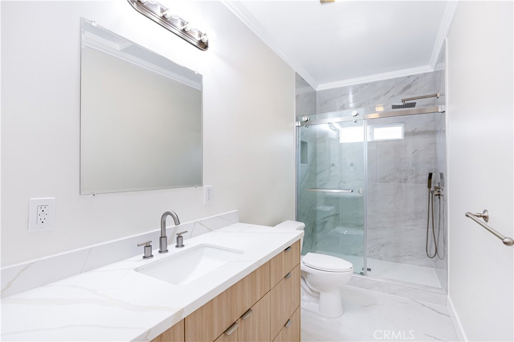 720 East Windsor Road, Unit C Glendale, CA 91205 - Photo 8 of 12