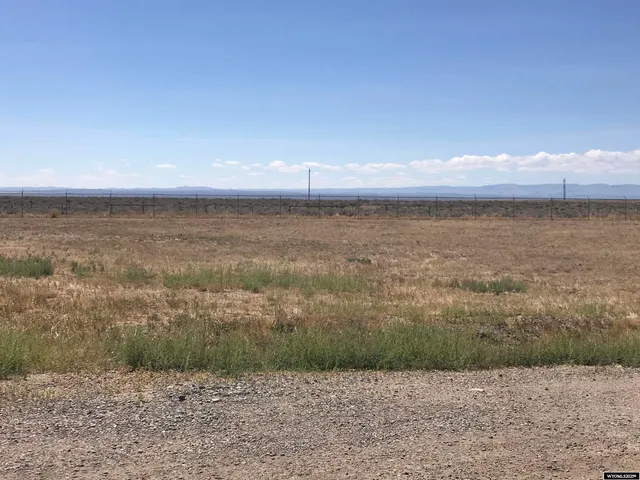 $250,000 | 2095 Chandelle Boulevard, Riverton, WY 82501