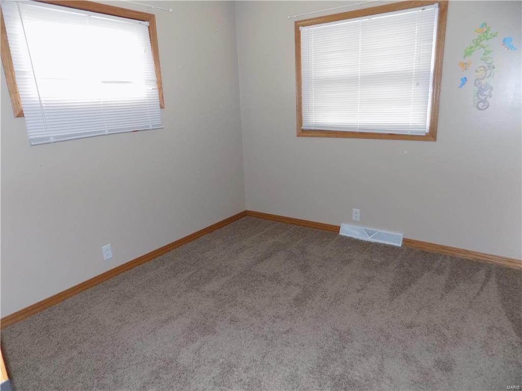 26 Birchwood Road Litchfield, IL 62056 - Photo 17 of 26 Gallery Image 17