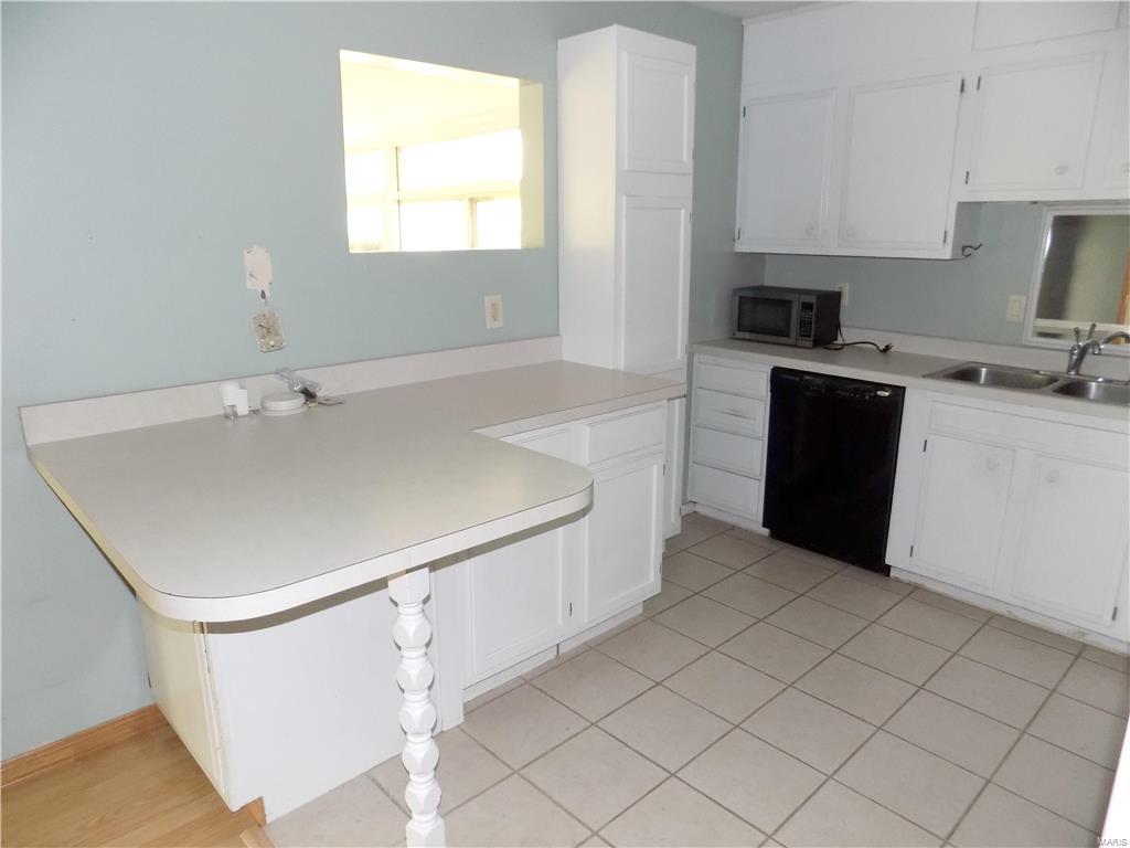 26 Birchwood Road Litchfield, IL 62056 - Photo 19 of 26 Gallery Image 19