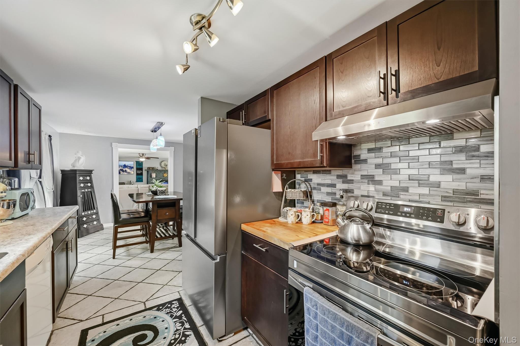 726 County Rte 93 Slate Hill, NY 10973 - Photo 21 of 43