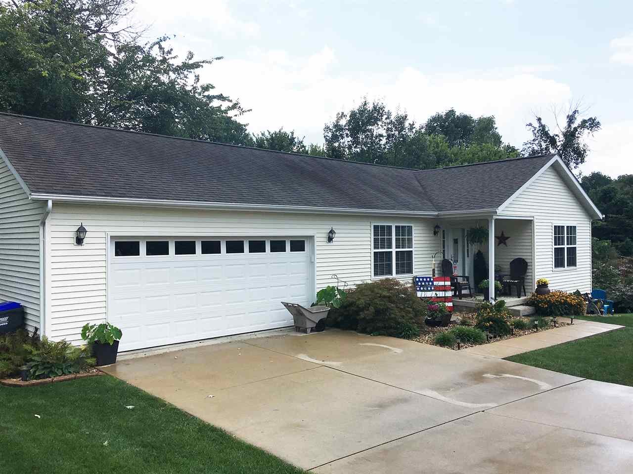 4171 Red Rock Road Bloomington, IN 47403 - Photo 1 of 33 Gallery Image 1