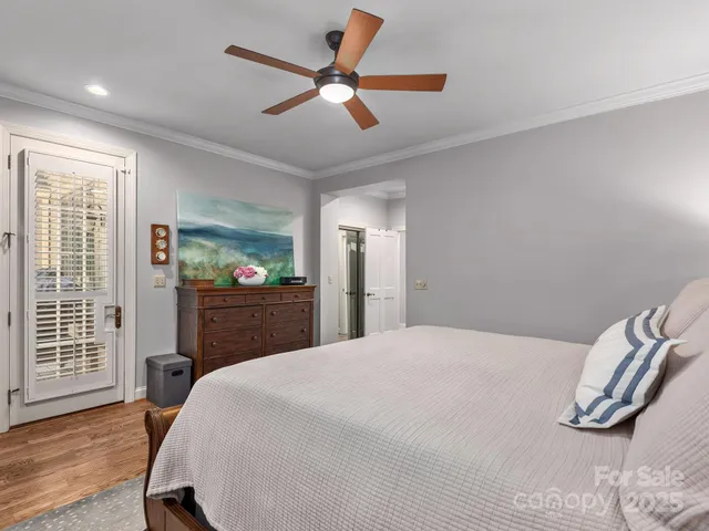 $960,000 | 202 Bent Pine Trace, Hendersonville, NC 28739