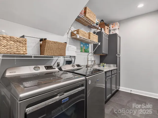 $960,000 | 202 Bent Pine Trace, Hendersonville, NC 28739