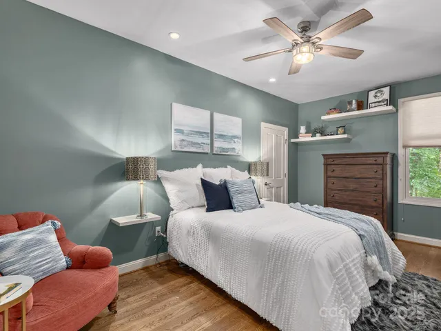 $960,000 | 202 Bent Pine Trace, Hendersonville, NC 28739