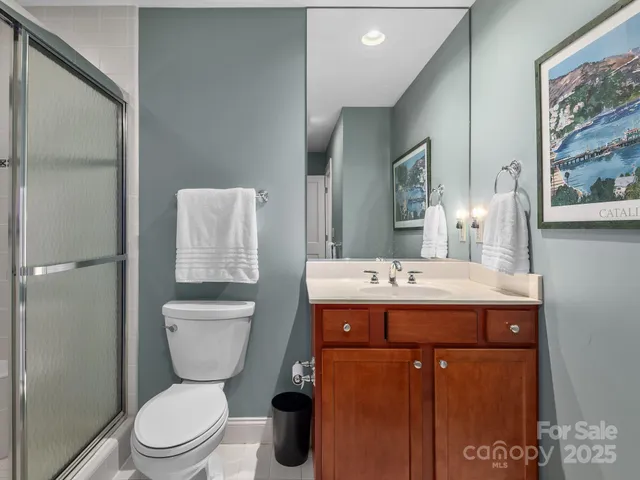 $960,000 | 202 Bent Pine Trace, Hendersonville, NC 28739