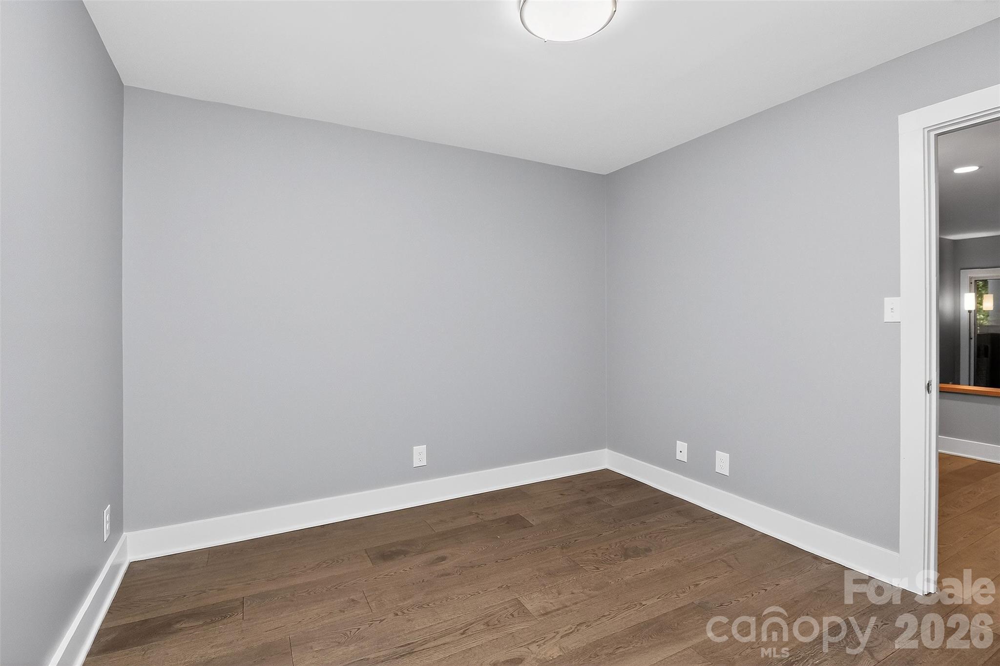 603 Queens Road, Unit B Charlotte, NC 28207 - Photo 27 of 33 a view of an empty room
