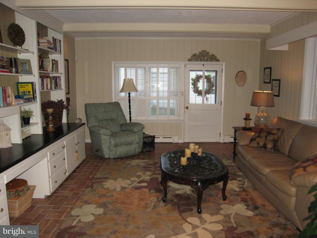 1408 Hillcrest Road Lancaster, PA 17603 - Photo 17 of 41 Gallery Image 17