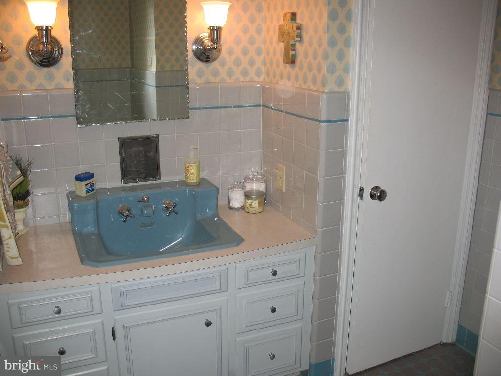1408 Hillcrest Road Lancaster, PA 17603 - Photo 21 of 41 Gallery Image 21