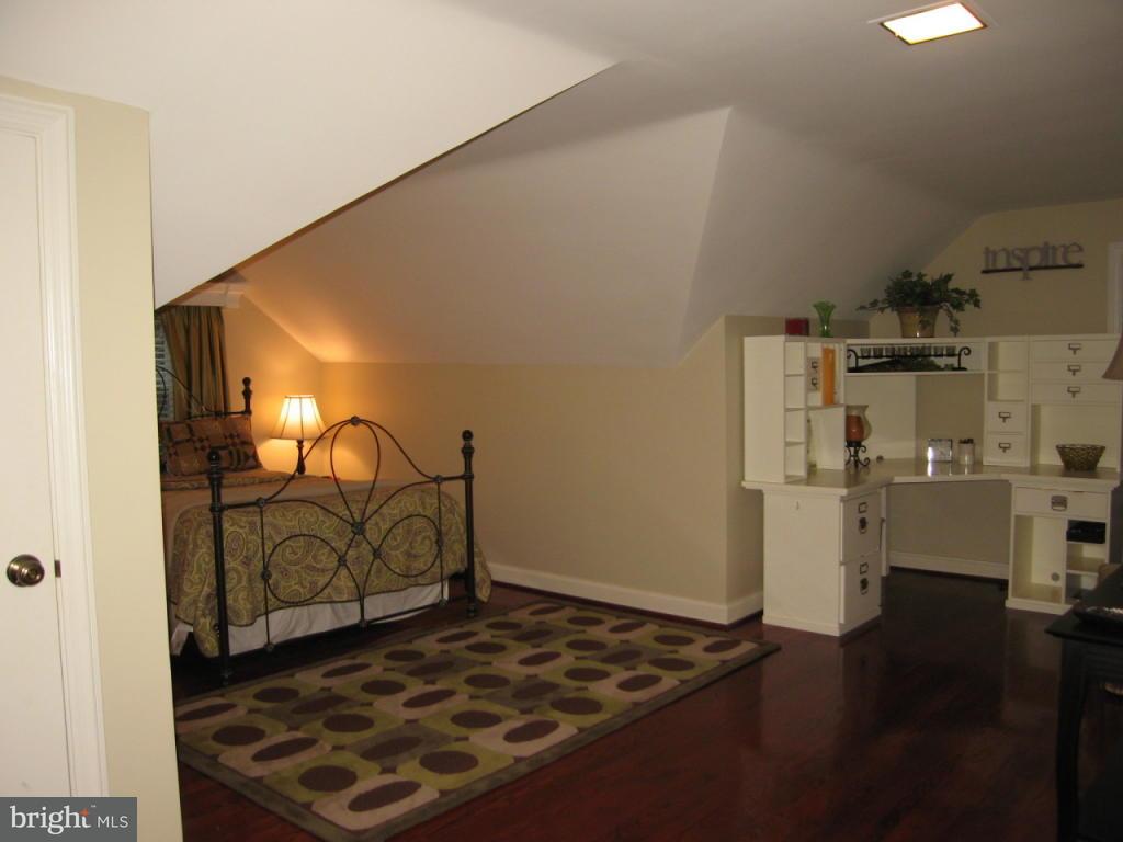 1408 Hillcrest Road Lancaster, PA 17603 - Photo 22 of 41 Gallery Image 22