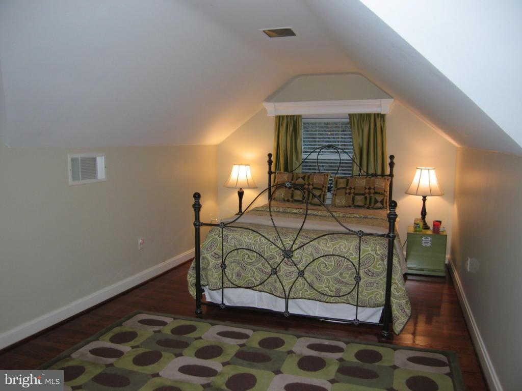 1408 Hillcrest Road Lancaster, PA 17603 - Photo 24 of 41 Gallery Image 24
