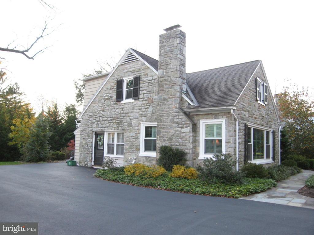 1408 Hillcrest Road Lancaster, PA 17603 - Photo 35 of 41 Gallery Image 35