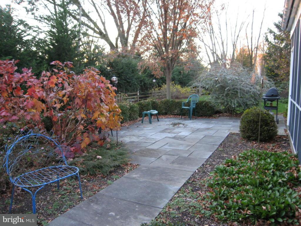 1408 Hillcrest Road Lancaster, PA 17603 - Photo 41 of 41 Gallery Image 41